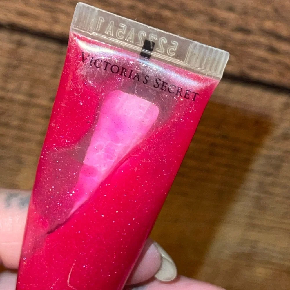 Victoria's Secret & Bare Minerals Bundle
